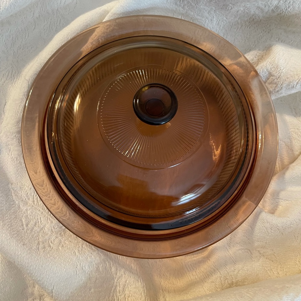 Vision 1 qt Amber Pot With Lid